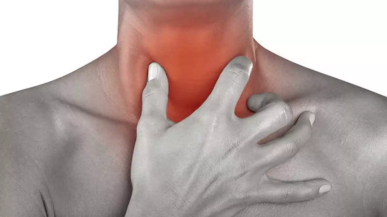 احساس خفگی در گلو چیست